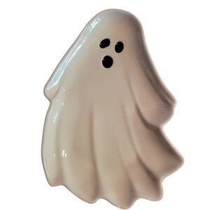 Ghost ceramic spoon rest. ^